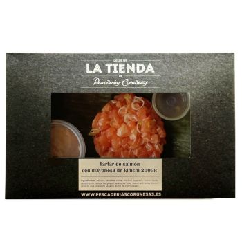 Tartar de salmón con mayonesa de kimchi